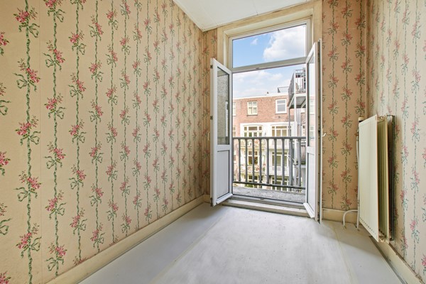 Medium property photo - Tolstraat 123-3, 1074 VJ Amsterdam